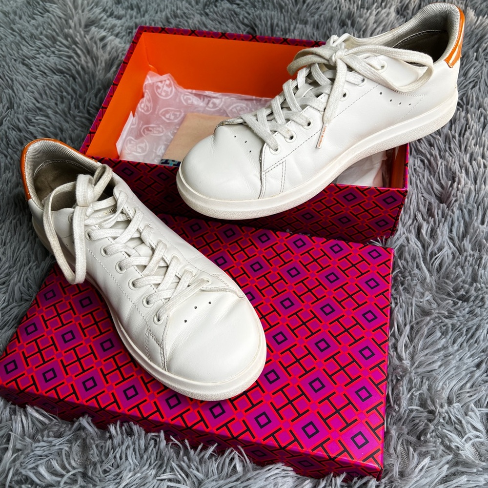 Used condition Tory Burch New ivory  Leather Women's Sneakers